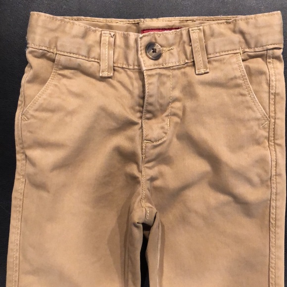 Arizona Jeans Co. Little boys size 5 Reg - Picture 2 of 7